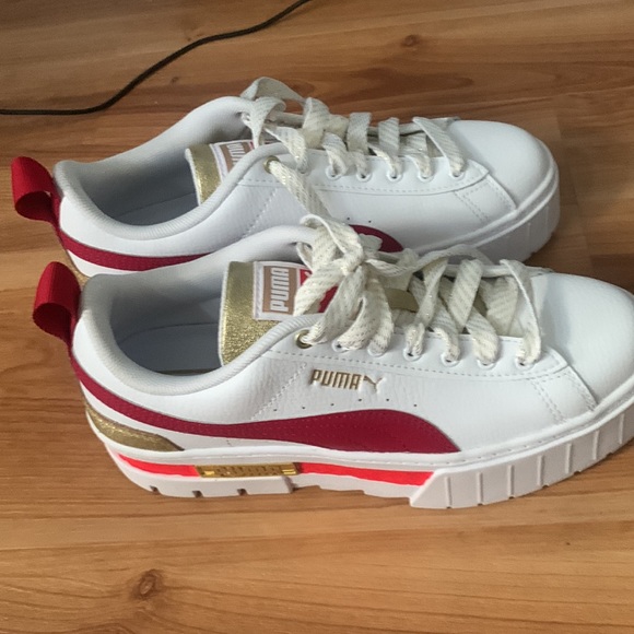 White puma shoes - Picture 2 of 4